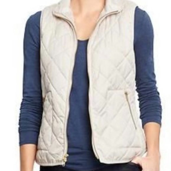 Old Navy Ivory/Off White Quilted Classic Vest - Picture 1 of 8